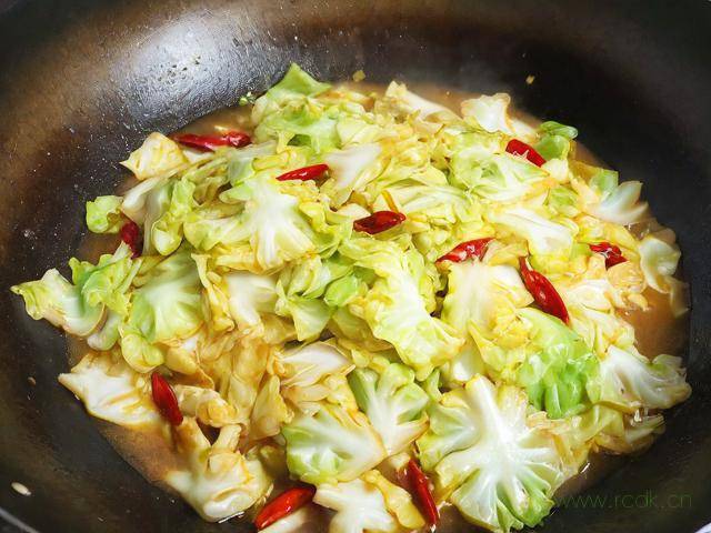 爆炒大头菜怎么做好吃,爆炒大头菜怎么做好吃?