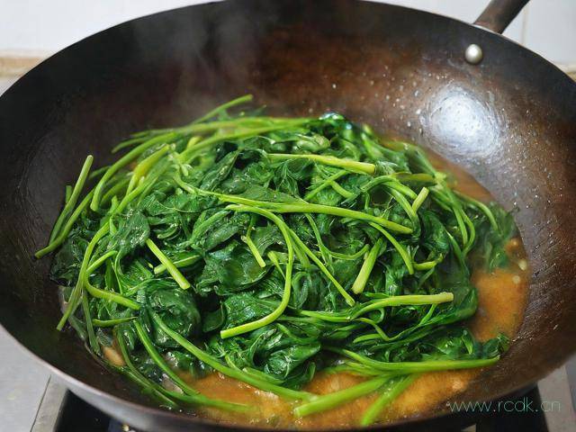 草头菜怎么炒的好吃,草头的炒法