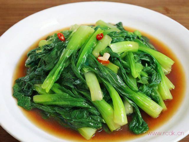 怎么炒油麦菜最好吃,家常炒油麦菜的做法