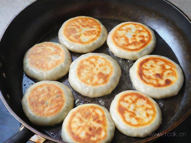 炸菜盒的面怎么和,怎样炸菜盒