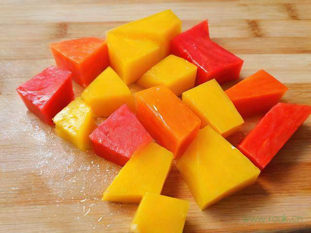 切菱角形菜怎么切,切菱角型菜