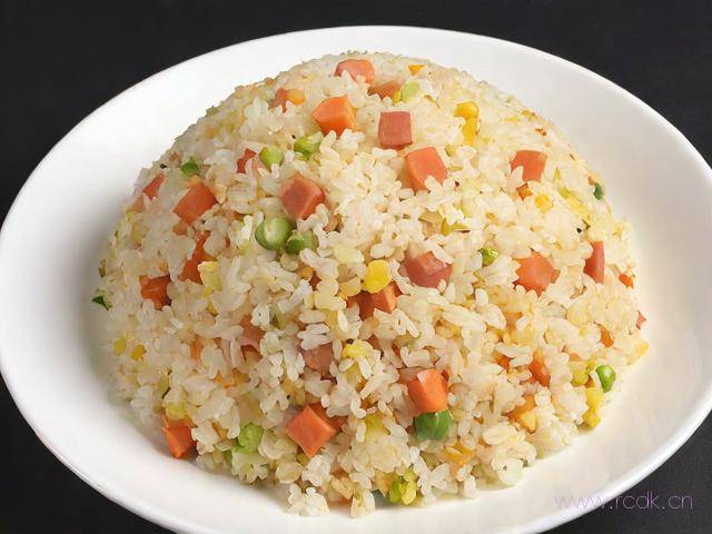 高菜怎么烧好吃,高菜炒饭做法