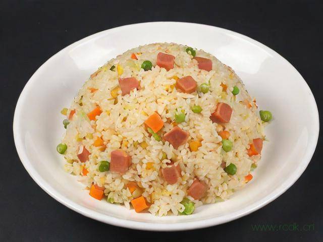 高菜怎么烧好吃,高菜炒饭做法